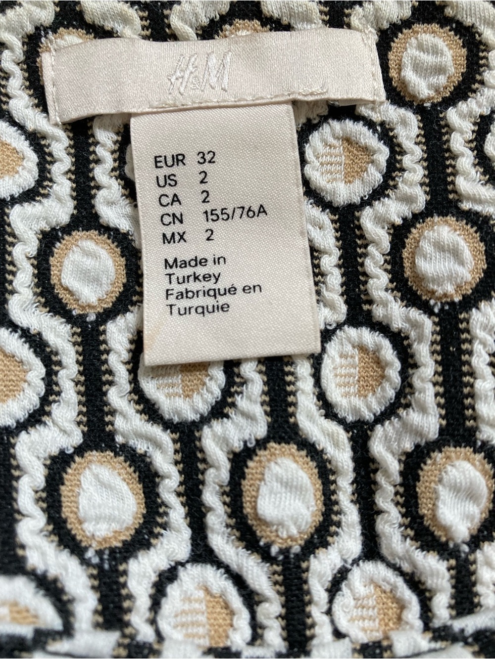 H&M Geometric Pattern Jacket - Picture 3 of 10
